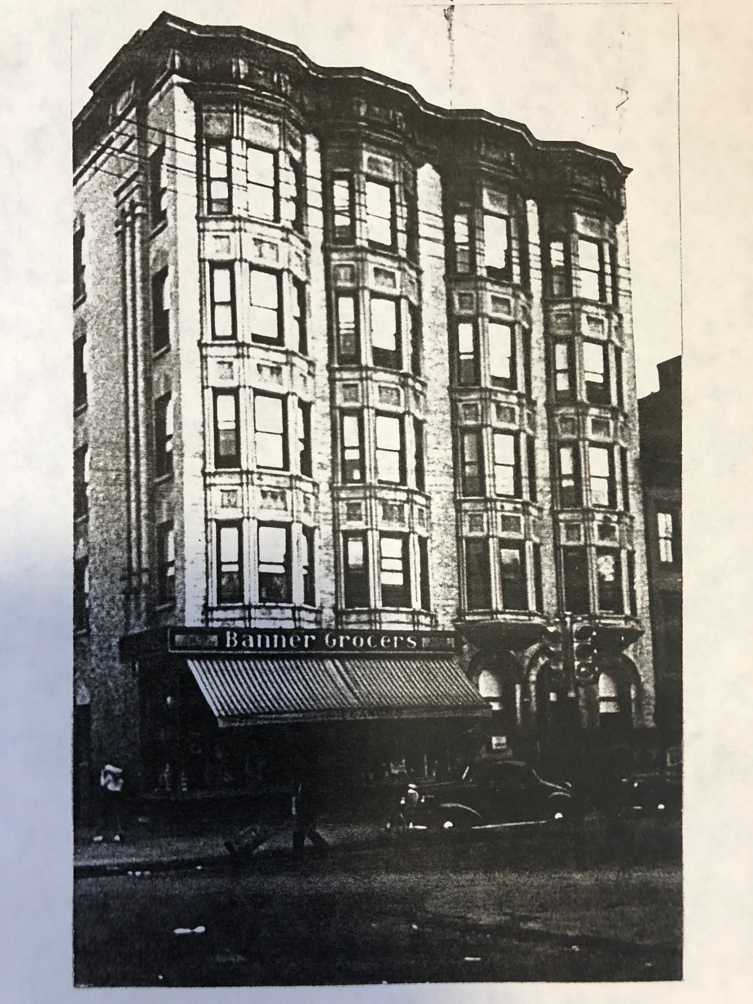 Historic view of 168 Coles Street during the Banner Grocers era